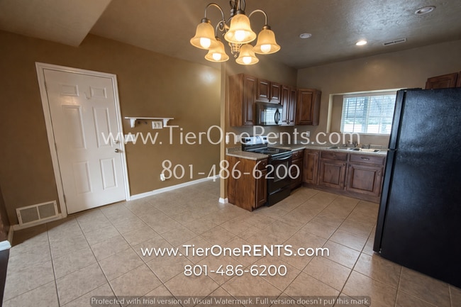 Photo - NO DEPOSIT option available for qualified renters!