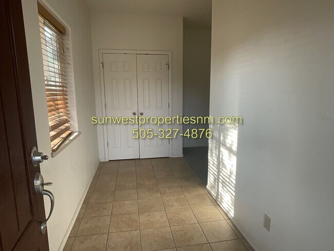 549 E Zia St