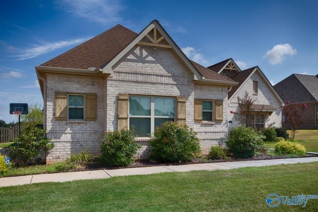 Photo - 216 SW Winterbranch Rd