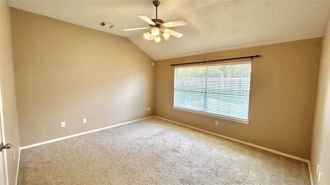 Photo - 5030 Birch Manor Ln