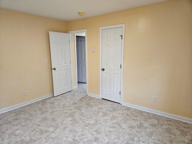 Photo - 1455 E Forks Rd Unit 1