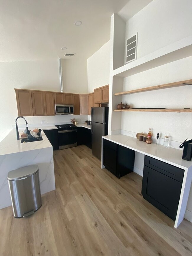 Photo - Beautiful updated home for rent In Visalia...