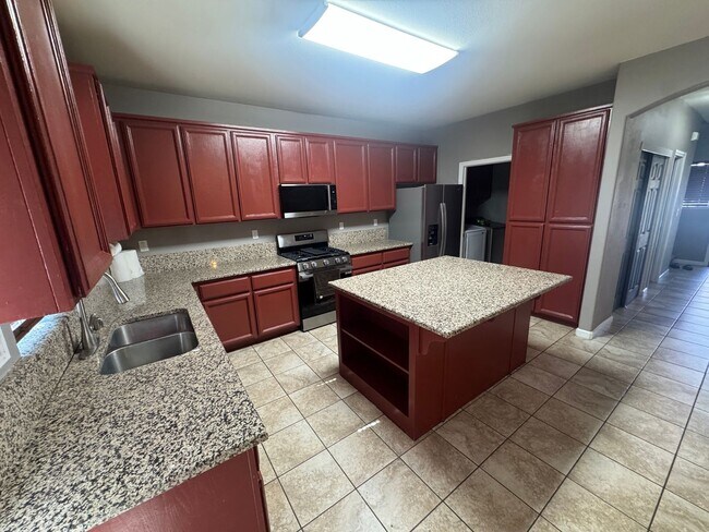 1483 Grey Bunny Dr