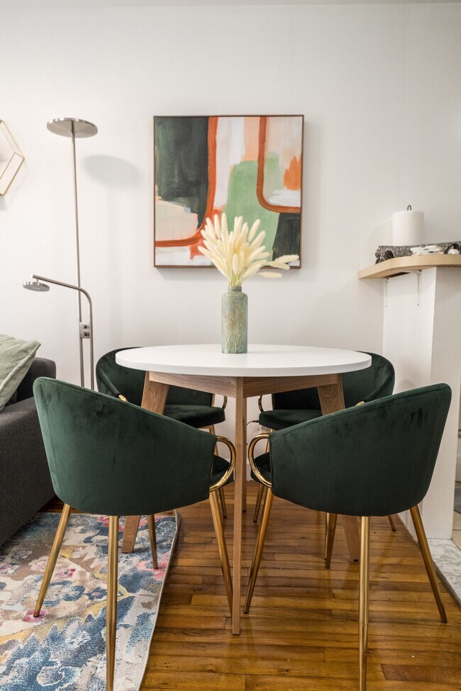 Photo - 222 E 104th St Unidad ID1031994P