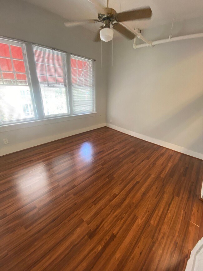 310 S Dixie Hwy Apartment Unit 4 West Palm Beach, FL