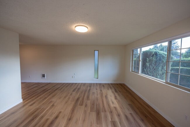 Photo - Just updated! - 2 Bedroom Condo in Washougal Unit 1