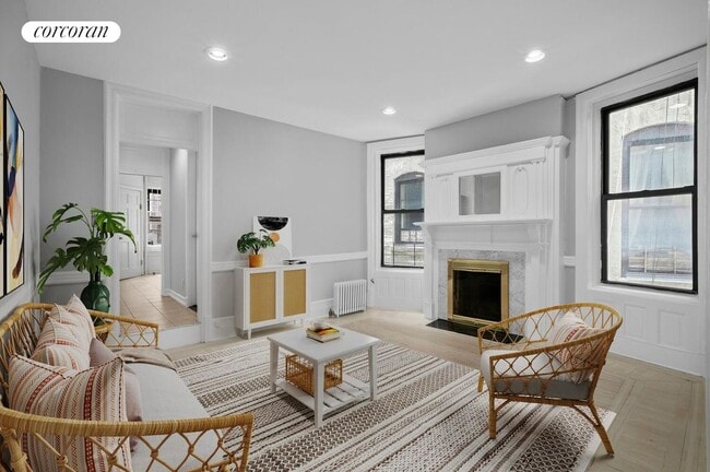 Building Photo - 72 W 69th St Rental
