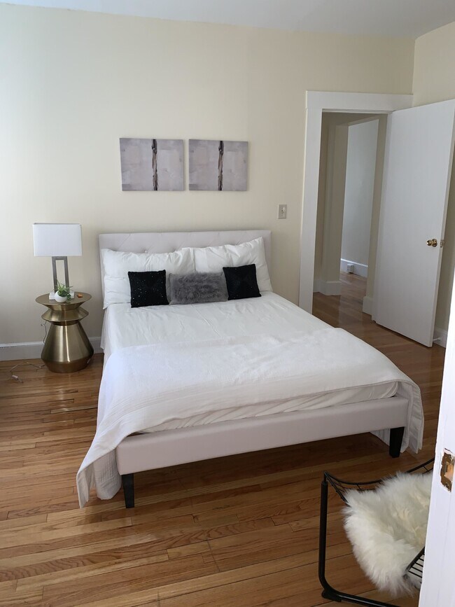 Photo - 27 Forest St Unit #1