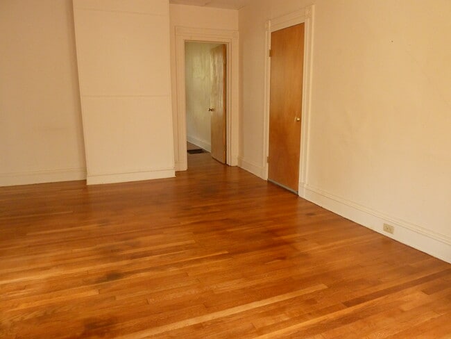 Photo - 25 Smith St Unidad 1st Floor Front