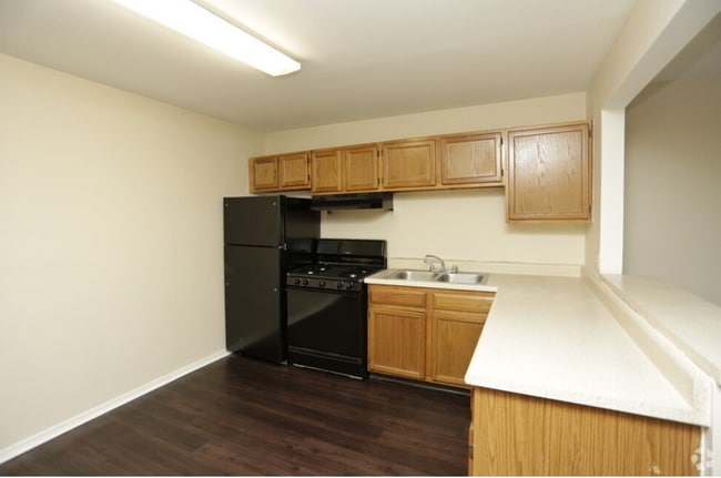 Rivertrail Apartments
