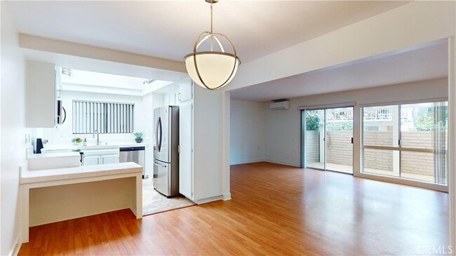 Photo - 5357 Algarrobo Unit Q