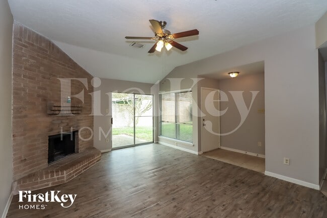 12426 Sungate Ln