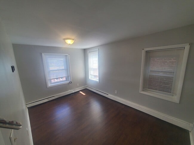 Photo - 620 Dudley St Unit 4