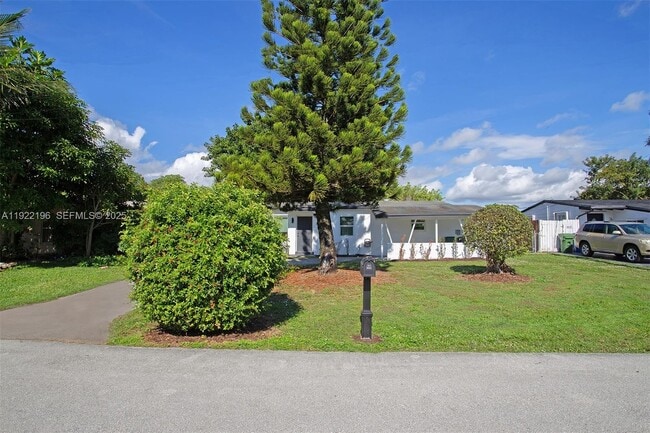 Photo - 6117 NW 27th St