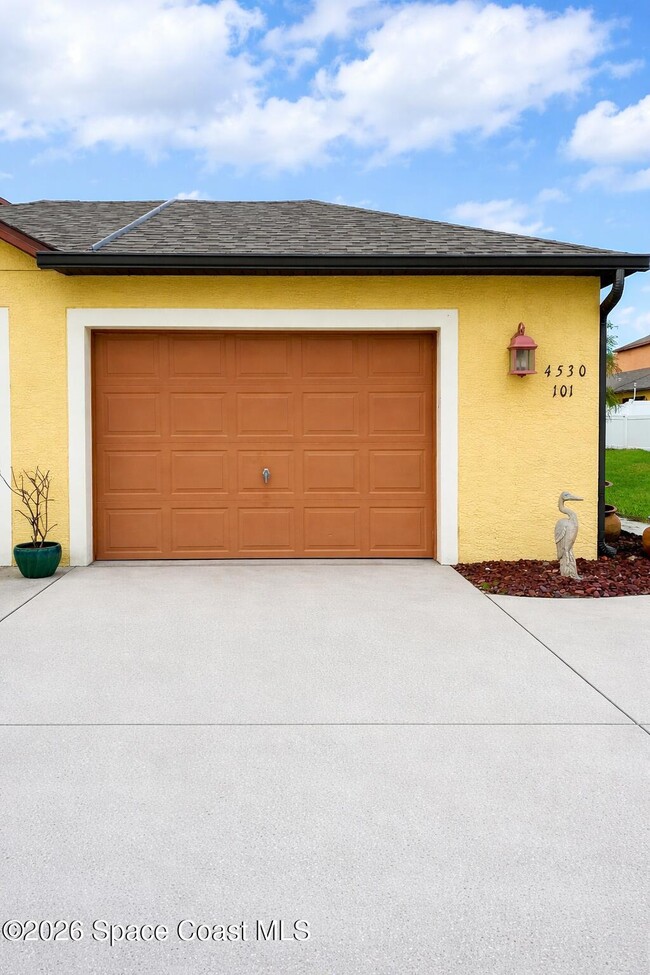 Photo - 4530 Radiant Way