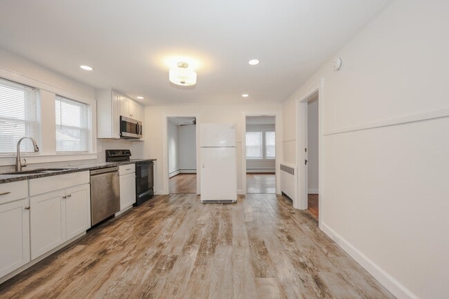 Photo - 154 Manning St