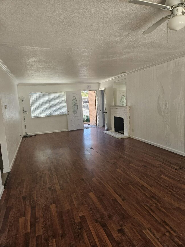 Photo - 1739 La Jolla Dr