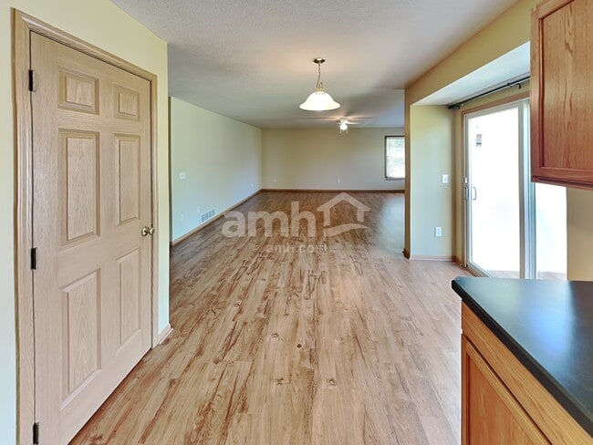 Photo - 2395 Featherwood Dr