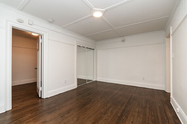 Photo - 100 Vaughan Rd