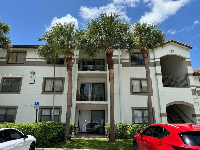 Photo - 570 S Park Rd Unit 33-6