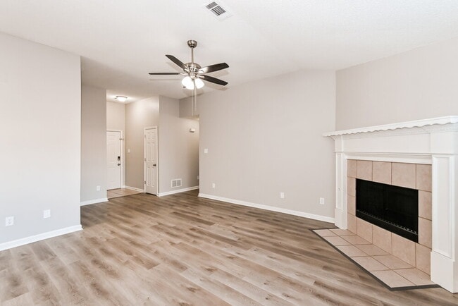 Photo - 190 Pine Ridge Ln