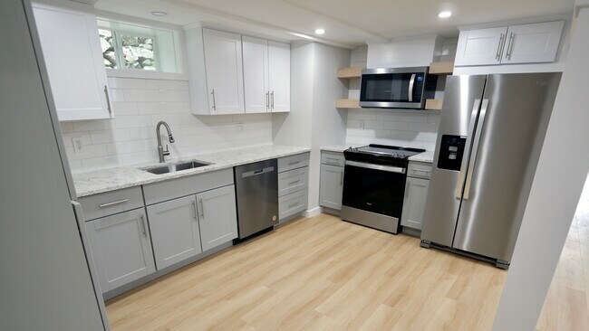 Photo - 1 Intervale Ave Unit G