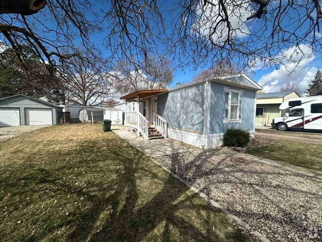 Building Photo - 2bed, 2bath, 924sq.ft. mobile home - Kuna