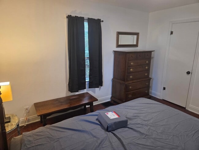 Photo - 465 Randolph Ave Unit Room 2