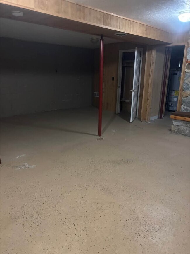 Basement - 1884 OH-121