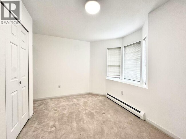 Photo - 1921 Harrison Dr