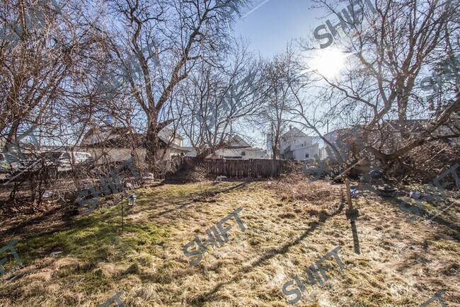 Photo - 210 Lexington Ave NW