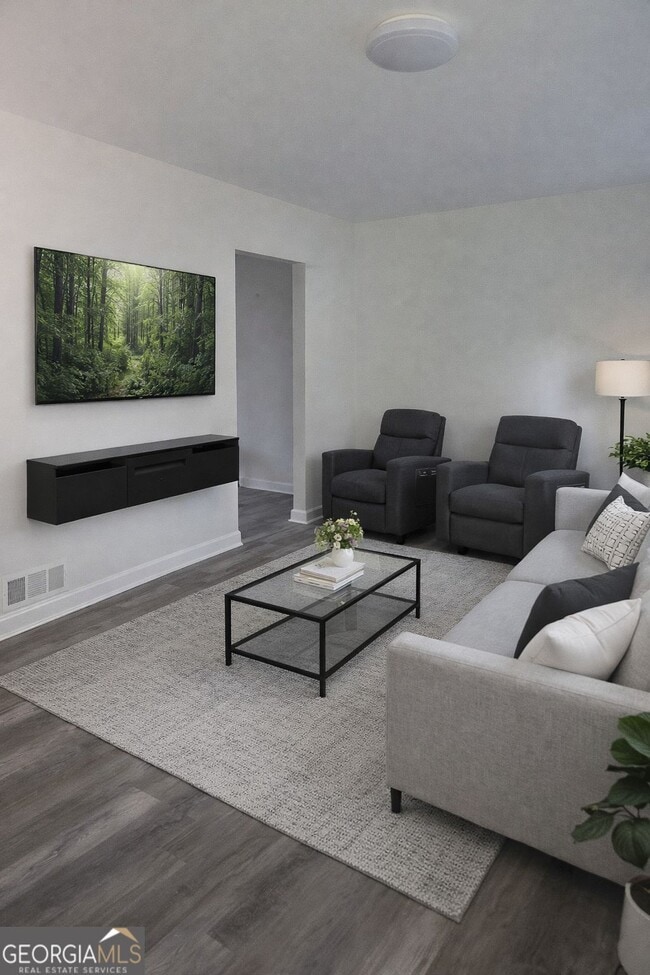 Photo - 2395 Fairway Cir SW