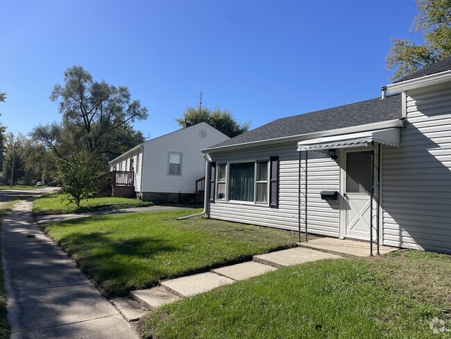 Building Photo - East St Duplex Unit 2 Rental