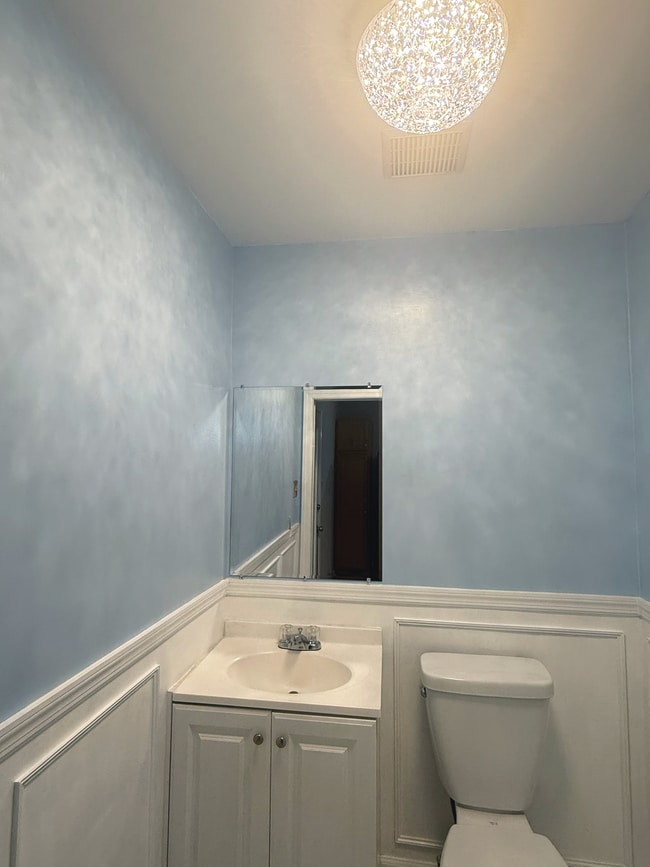 Photo - 322 Main St Unit 1R