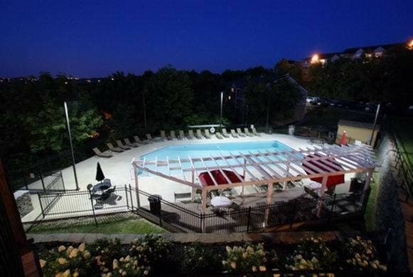 Swimming Pool with Sundeck - Views of Brentwood