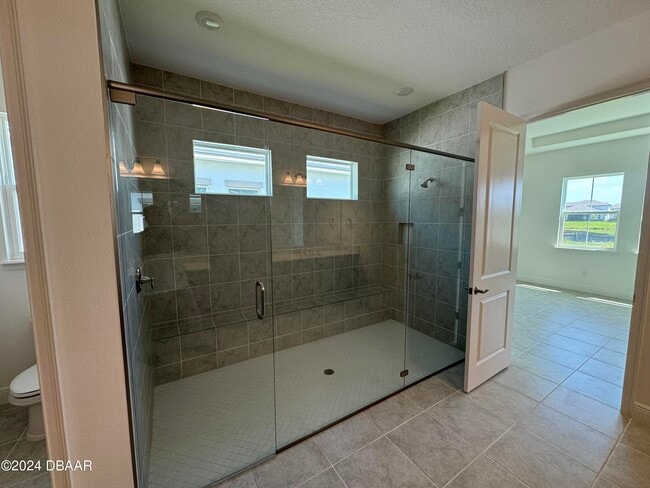 Photo - 2005 Divot Dr