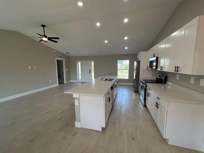 Photo - Brand new construction never lived in 4/3