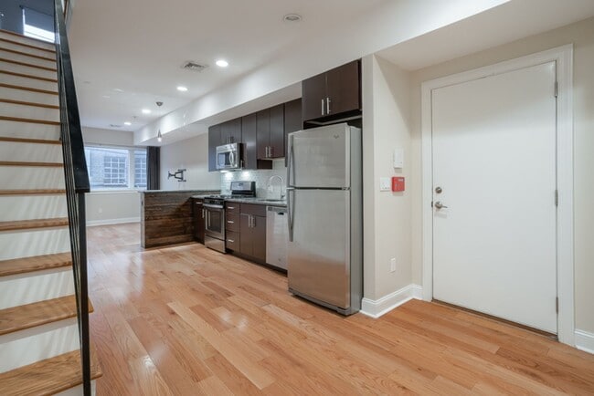 Photo - 724 N 3rd St Unit 2F