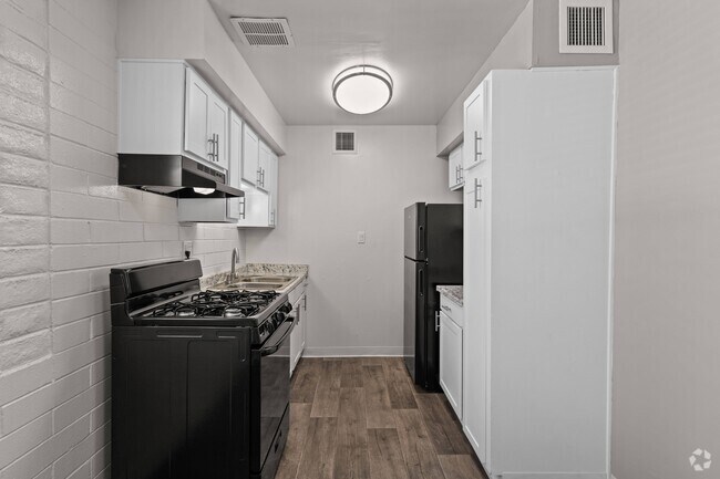 Building Photo - Zona Village Rental