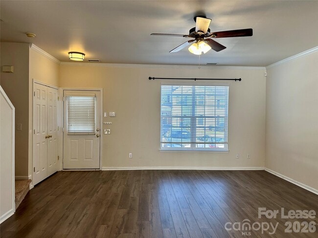 Photo - 6836 Rothchild Dr