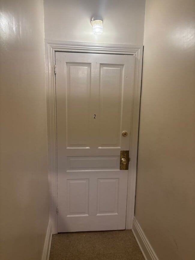 Photo - 3 Bedroom 1 Bath 2nd/3rd Floor Apartment-York City SD