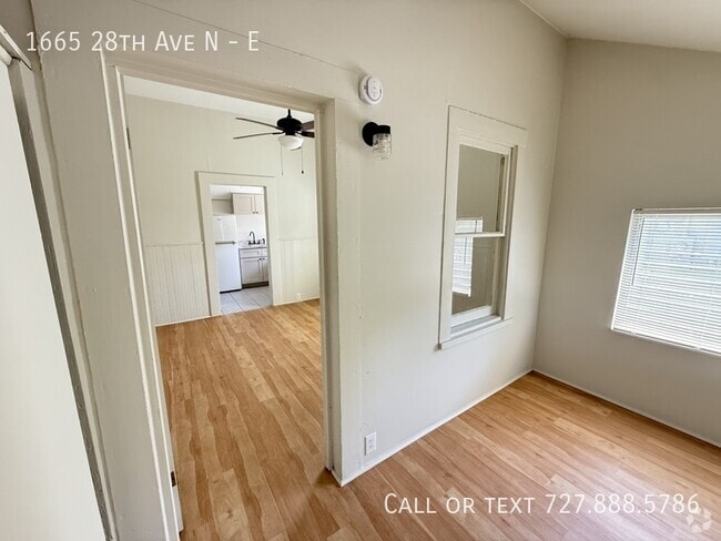 Building Photo - 1665 28th Ave N Rental