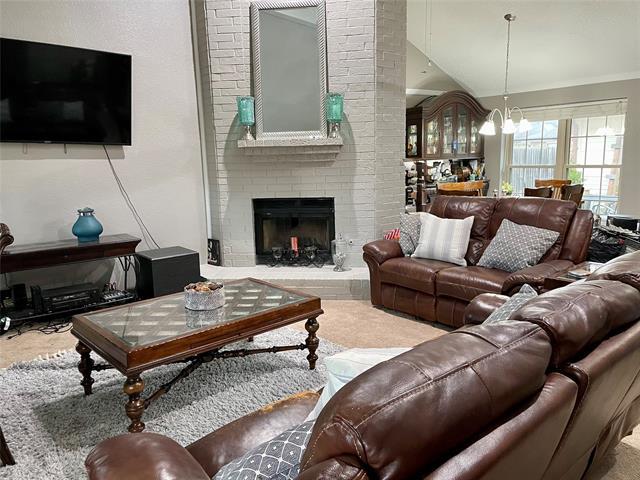 Photo - 428 Covey Ln