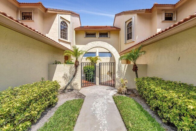 Photo - 8320 Waterline Dr Unit 201