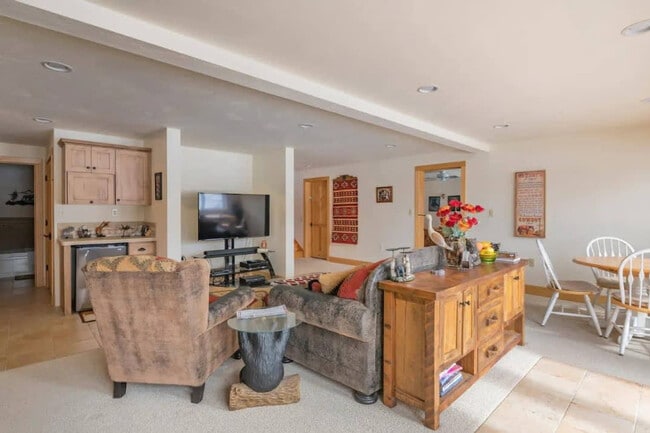Building Photo - 10455 Rammell Mountain Rd Unit ID1310758P Rental