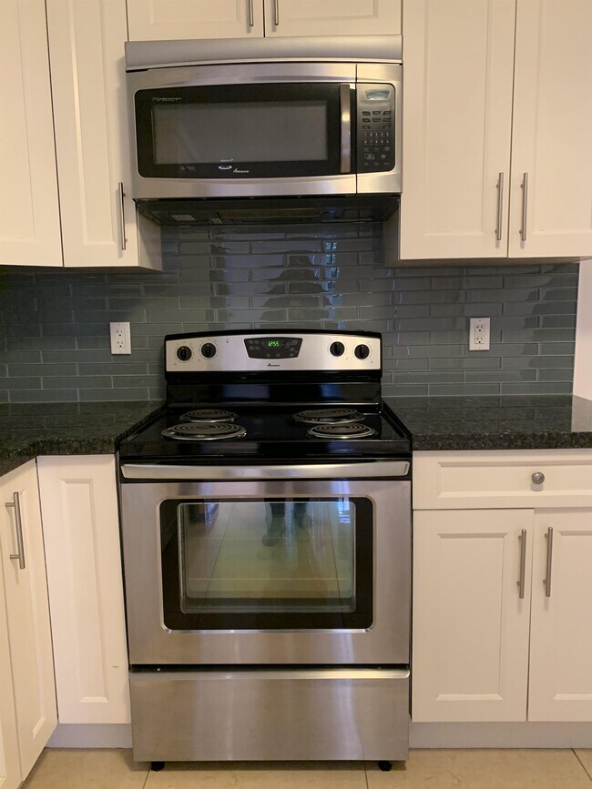 2775 W 14th Ave Unit 1