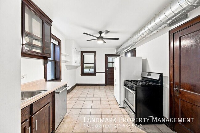 Photo - 2962 N Allen Ave Unit B