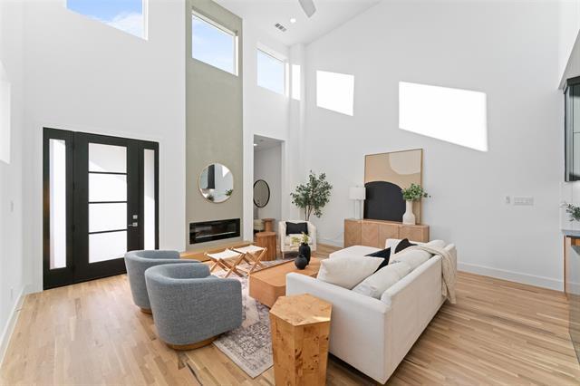 Photo - 2315 S Vernon Ave