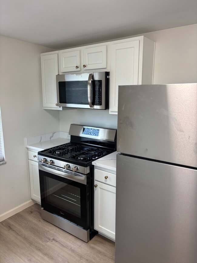 Building Photo - 244 Clairmont Ave Unit 2 Rental