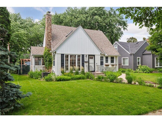 Photo - 4145 Zenith Ave N
